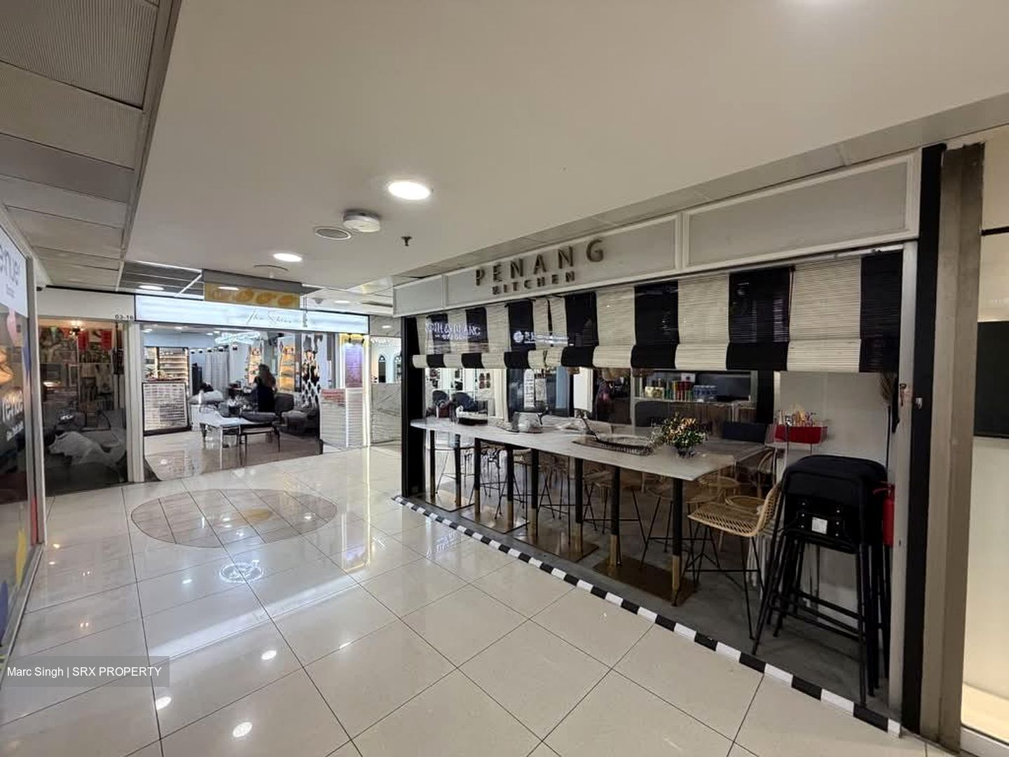 Far East Plaza (D9), Retail #561578701